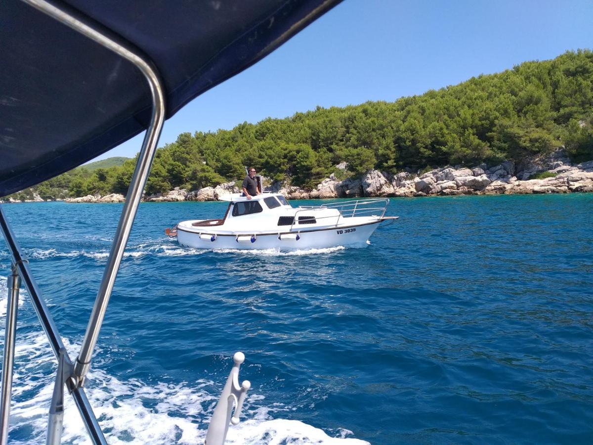 Familien Ferienhaus Vir Croatia 150M Strand Restaurant Einkaufen מראה חיצוני תמונה